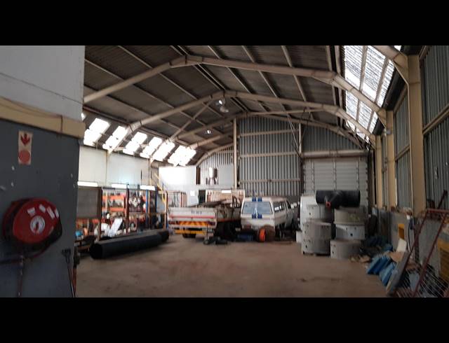 834M² FACTORY FOR SALE IN BRACKENFELL INDUSTRIAL